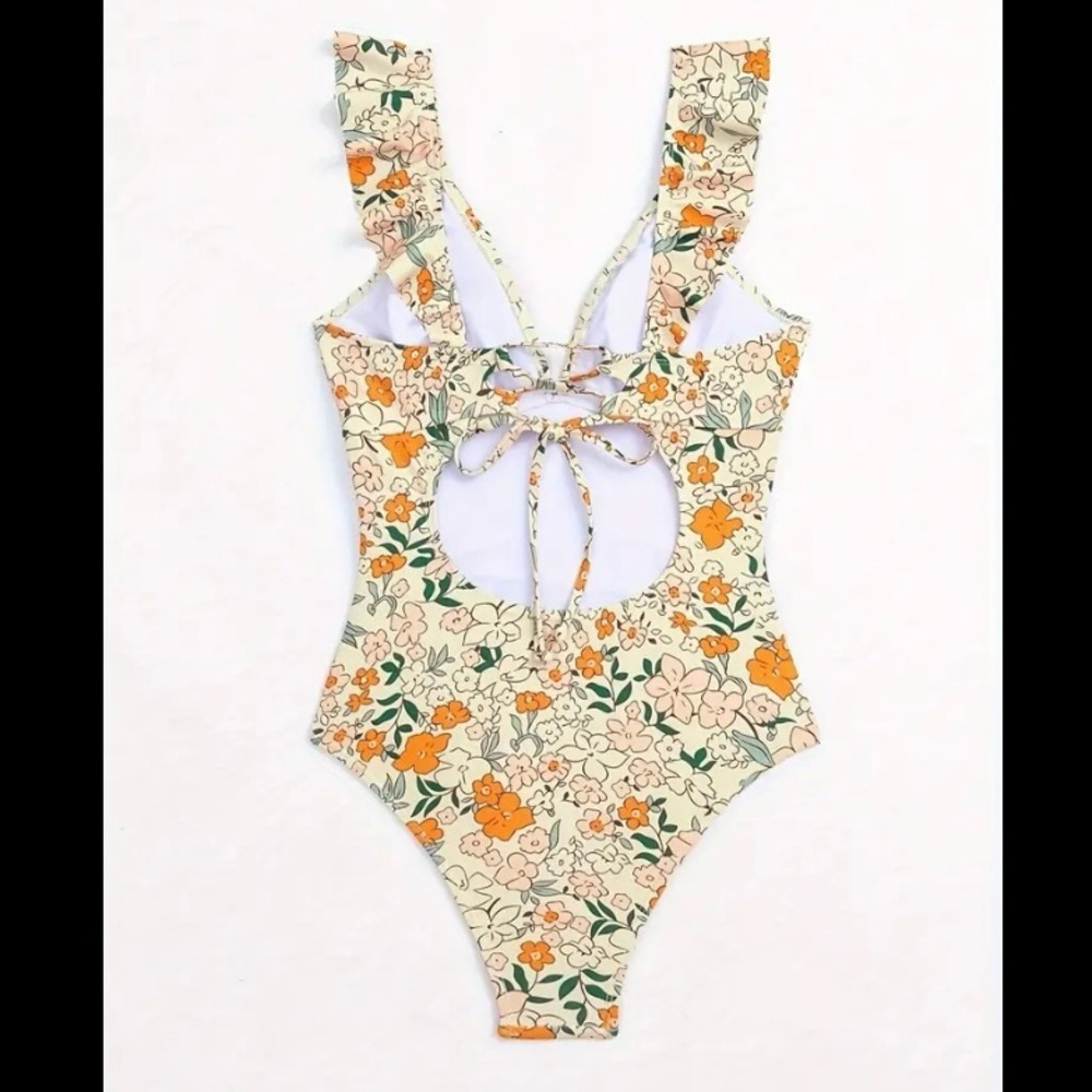 One Piece Swimsuit with Ruffled V-Neck with Open Back - Picture 9 of 16